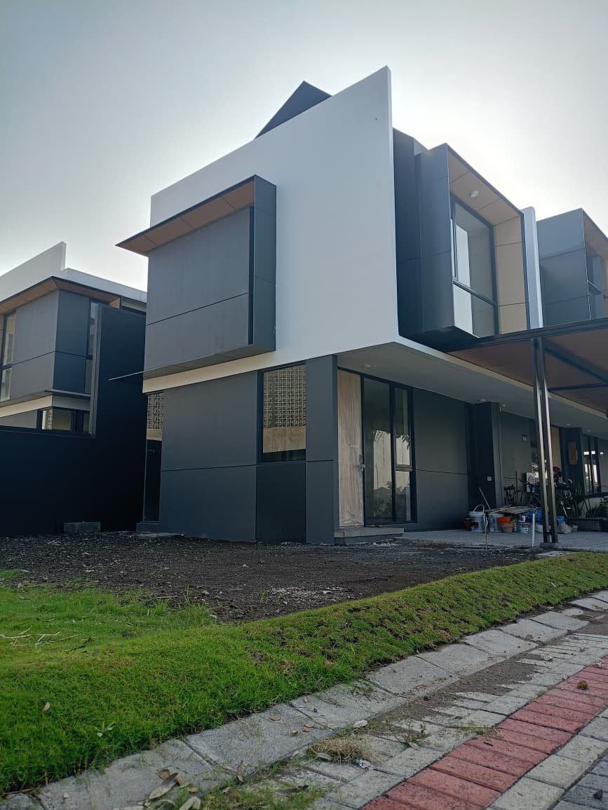 Amega Westparc Surabaya Barat